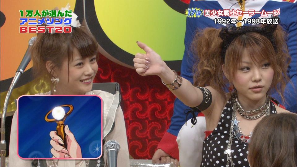 8295 モーニング娘。 高橋愛 田中れいな 新垣里沙 生写真 2枚セット 写真左